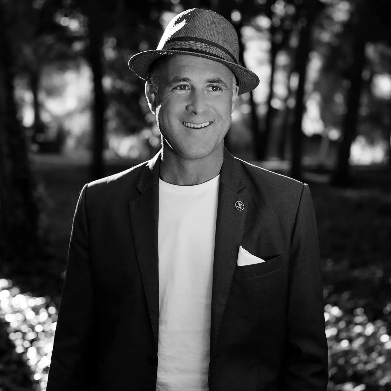 Portrait of Ian Preston, wedding singer, DJ and MC in Marbella